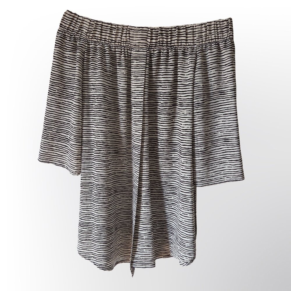 Periphery 3/4‎ Sleeves - with Horizontal Stripes